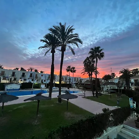 Apartment Casa Brisa Vera Costa Con Piscina Abierta Todo El Ano
